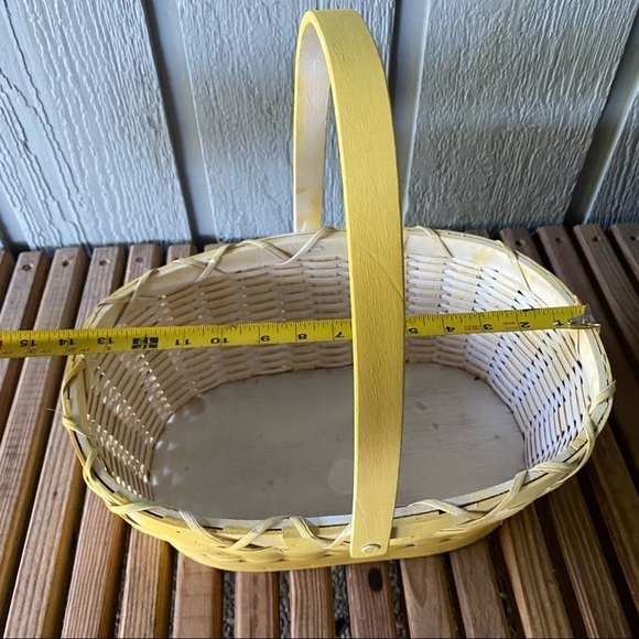 Vintage Yellow Basket Wood Wooden Easter Holiday Baby Shower Newborn Cottagecore - Picture 11 of 11